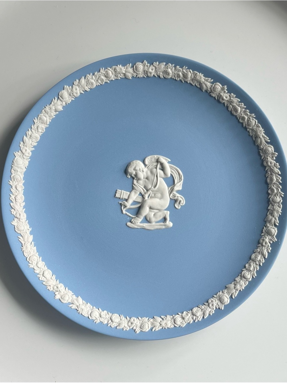 Wedgwood Jasperware 6.5” Plate - Cupid Stringing His Bow, Rose Garland Border